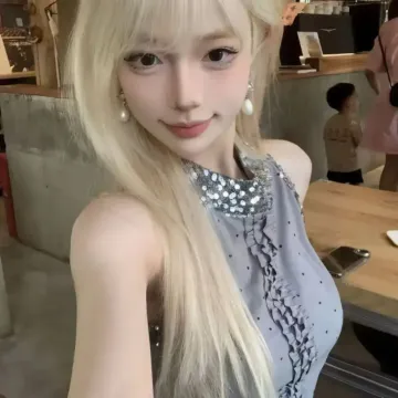 曾女士